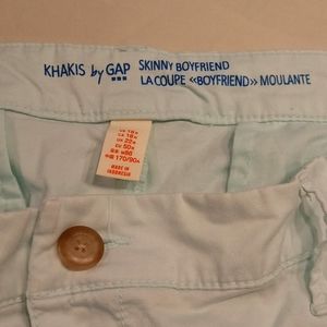 Khakis by Gap, skinny boyfriend